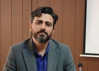 اقتصادمان را باید با سیاستمان تنظیم کنیم نه بالعکس