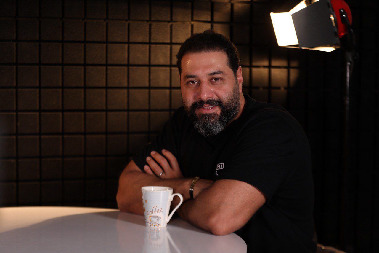 بانک مرکزی فرزین می‌گوید هرچه می‌گویم بگویید چشم!