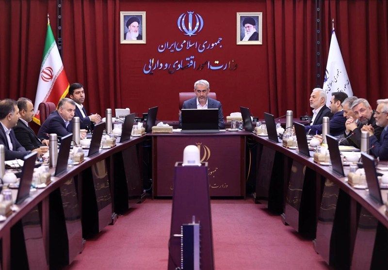 تمرکز وزارت اقتصاد بر جذب سرمایه‌گذاری ایرانیان خارج از کشور
