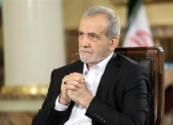 گزینه جدید اصلاح قیمت بنزین روی میز پزشکیان
