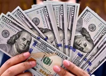 قیمت دلار امروز جمعه 15 خرداد 1405