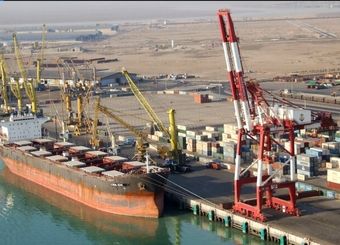 ثبت ۴۶۶ هزار سفر ناوگان حمل‌ونقل کالا در پایانه بار بندر امام خمینی
