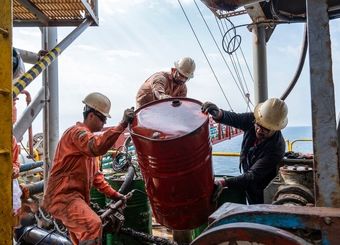 امارات جای ایران را در تولید نفت گرفت؟

