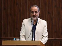 متأسفانه در ۴۰ سال اخیر، نهاد بازار در ایران از بین رفته است