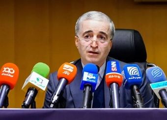 جرائم مالیاتی، اعمال مالیات و اجرای سامانه مودیان تعلیق شد/ در جلسه اصناف با رئیس‌جمهور برای بررسی مشکلات