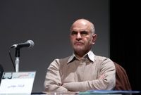 از تربیت دانشجویی مثل وزیر اقتصاد انسان شرم می‌کند