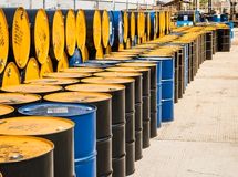 نفت در روز نخست معاملات سال ۲۰۲۶ قیمت افزایشی داشت