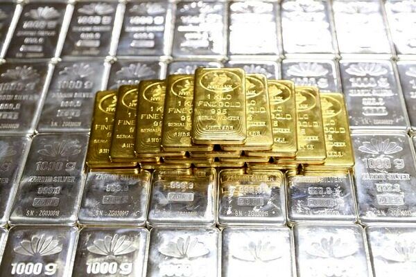 معامله ۱.۵ تن شمش نقره و طلا در بورس کالا