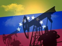 ونزوئلا حداکثر ۵۰ میلیون بشکه نفت تحریم شده را به آمریکا تحویل می‌دهد
