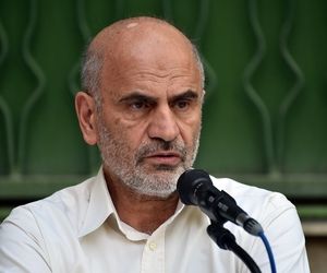 فرشاد مومنی: فساد چای دبش معادل نصف بودجه ارزی کشور در یک سال جنگ 