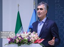 فرزین: شبکه بانکی برای خدمت آمادگی کامل دارد