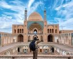اقتصاد گردشگری و هتل‌داری می‌تواند ارزآوری قابل توجهی برای کشور ایجاد کند