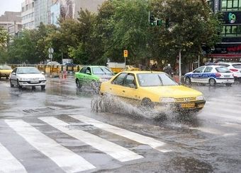 بارش باران در نوار شرقی و غربی کشور/افزایش نسبی دما از دوشنبه