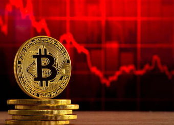 کمر بازار کریپتو شکست؛ ریزش سنگین  بیتکوین در یک روز خونین