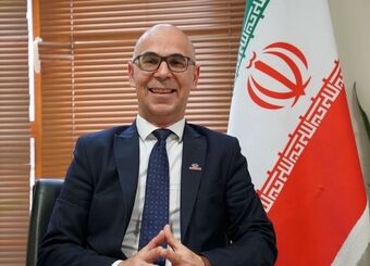 دولت به بخش خصوصی در اجرای سیاست ارز تک نرخی اعتماد کند
