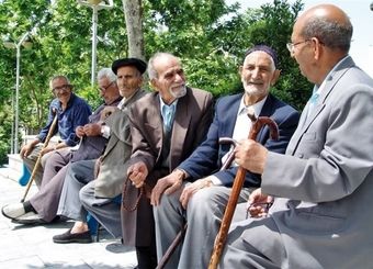 خبر خوش برای بازنشستگان / مصوبه افزایش مستمری‌ها ابلاغ شد
