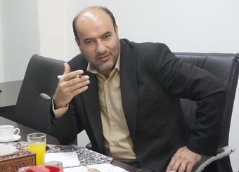 افزایش حقوق کارگران باید بالای ۵۰ درصد باشد