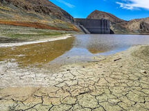 زمستان پایتخت در سایه تنش آبی / آب تهران در زمستان قطع می‌شود؟
