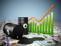 قیمت نفت جهانی دوشنبه ۲۹ دی ۱۴۰۴ / قیمت نفت افزایش یافت
