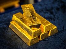 آخرین قیمت طلا و سکه امروز یکشنبه ۵ مهر ۱۴۰۵