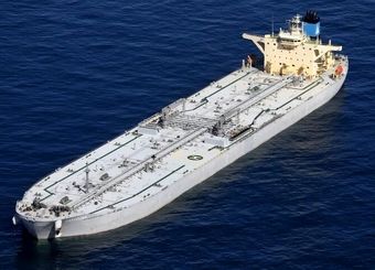 آمریکا به دنبال مجوز مصادره ده‌ها نفتکش ونزوئلا / آمریکا روزانه ۵۰ میلیون بشکه نفت از ونزوئلا دریافت می‌کند
