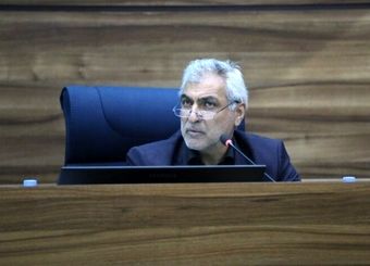 تشریح راه‌های رفع کسری بودجه؛ نفت ۶۰ دلاری را ۵۱ دلار فروختیم!

