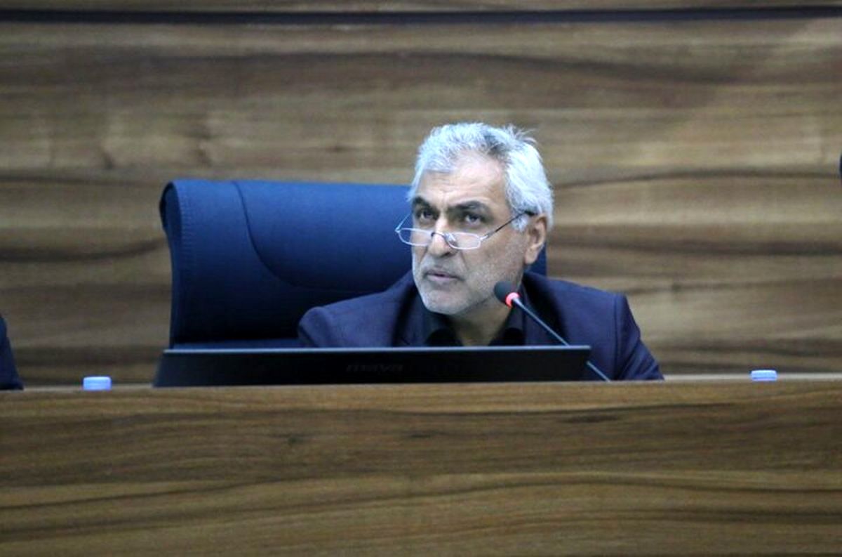 تشریح راههای رفع کسری بودجه؛ نفت ۶۰ دلاری را ۵۱ دلار فروختیم!