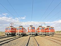 عدالت گمشده در تخصیص ارز / ارز صنایع ریلی ۶۵ برابر کمتر از خودروسازی است