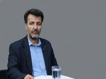 افزایش نرخ بهره می‌تواند دوباره تورم ایجاد کند؛ این چرخه باید متوقف شود