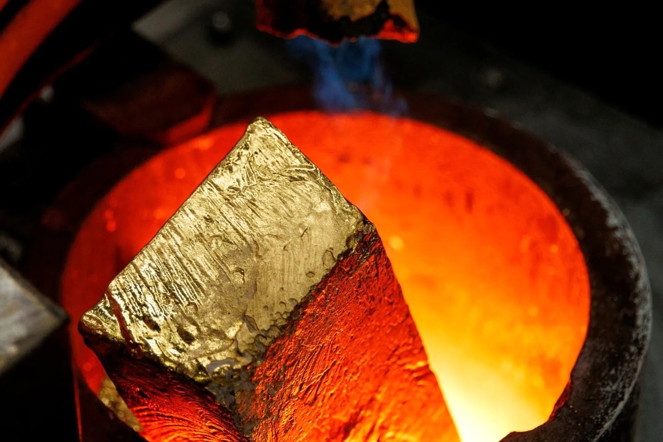 نخستین عبور طلای جهانی از مرز 4 هزار دلار

