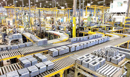 نوسانات بازار صنعتی؛ رونق تولید با هشدار فشار بر مصرف‌کننده