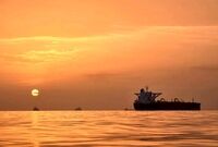  اگر تنگه هرمز یک ماه بسته بماند، قیمت نفت تا پایان سال میلادی ۱۲۰ دلار می‌ماند