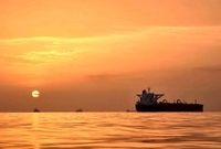  اگر تنگه هرمز یک ماه بسته بماند، قیمت نفت تا پایان سال میلادی ۱۲۰ دلار می‌ماند