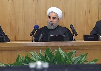 13 اقتصاددان مجلس به روحانی نامه نوشتند: به دلیل تاخیر نمی‌توانیم بودجه را تصویب کنیم