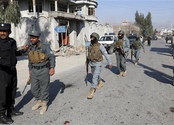 13 کشته و ده ها زخمی در انفجار جلال آباد افغانستان