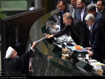 بودجه حقوق و مزایای نهاد ریاست جمهوری 63 درصد بالا رفت، حقوق کارمندان 12 درصد!