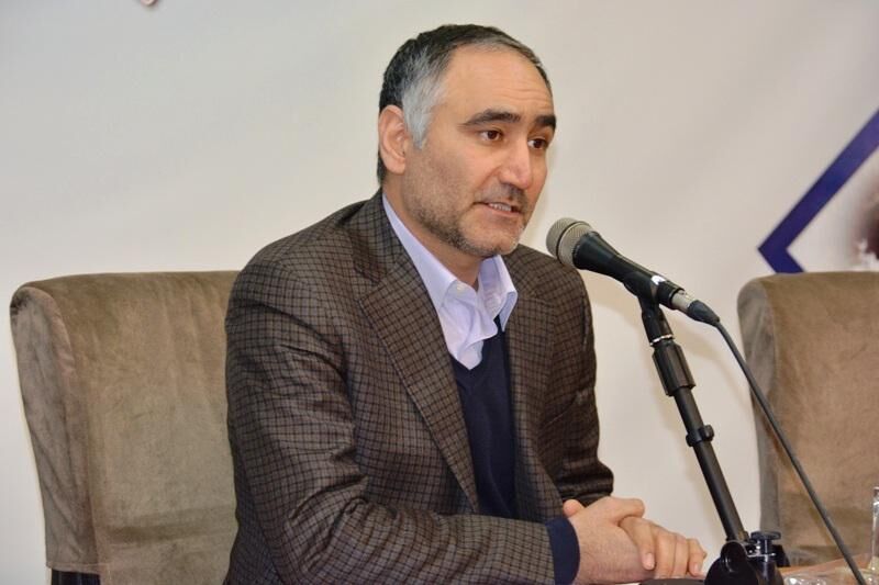 "رستمی" به  تجارت پیوست