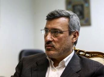 رسانههایی که اتصال به سوئیفت را دروغ می دانند نمایندگان خود را به بانکها بفرستند
