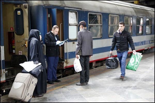 300 هزار نفر از مسافران شبکه ریلی کشور آب رفت