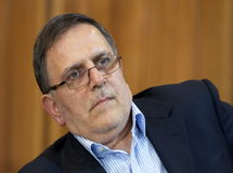 بی احتیاطی دولت قبل، موجب توقیف دارایی‌های ما شد