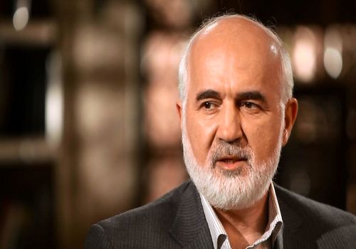 توکلی: این که نوبخت، صفدر حسینی را ذخیره نظام می‌داند از فساد فیش‌های حقوقی بدتر است/ آقای روحانی! به داد مردم نرسید تک دوره‌ای می‌شوید