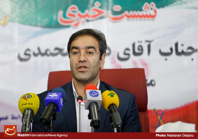 نمادهای بانکی به دلیل اختلاف بانکمرکزی و سازمان حسابرسی بسته است/ با خروج پتروشیمیها از بورس کالا به شدت مخالفیم