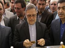 شوی تبلیغاتی دولت برای خروج از رکود با کارت اعتباری 50 میلیونی!