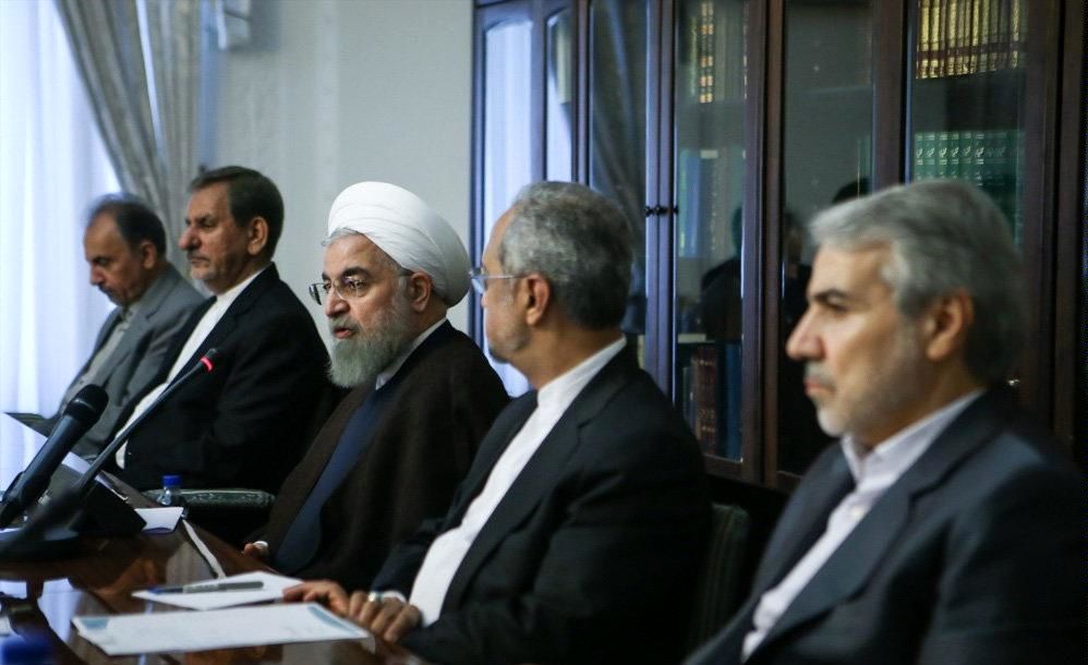 فاصله بین ثروتمندان و فقرا در دولت روحانی بیشتر شد/ سکوت رسانههای اصلاح طلب در برابر افزایش ضریب جینی
