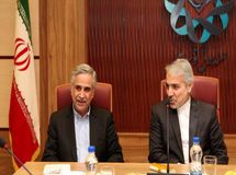 چرا رئیس صندوق توسعه ملی مدیر 40 میلیونی را برکنار نمی‌کند!
