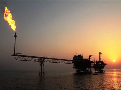 قیمت نفت آمریکا به بالاترین سطح در 15 ماه گذشته افزایش یافت
