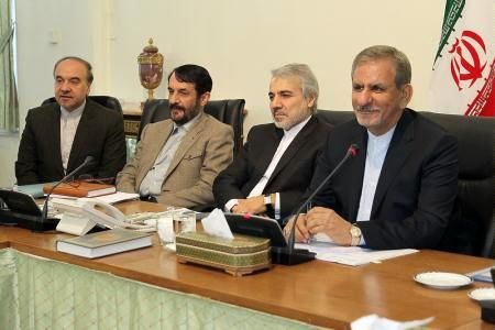 سکوت "ستاد فرماندهی اقتصاد مقاومتی" درباره اشتباه دو وزیر روحانی!