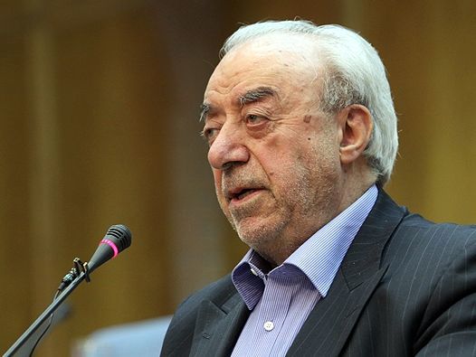 دولت هیاتهایی را که برای فروش کالاهایشان به ایران میآیند راه ندهد/ خارجیها برای فروش کالا از بانک مرکزی ضمانتنامه میخواهند!