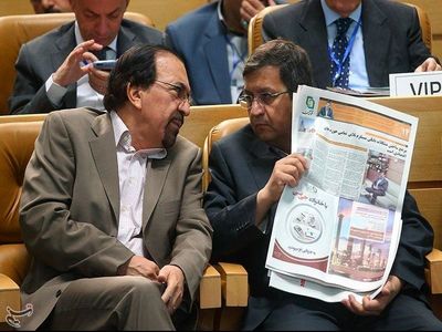 "همتی" برای حذف هیات عامل متخلف چه زمان دست به کار می‌شود؟/ "امین" رفت؛ دوستان دیگرش چرا نرفتند؟