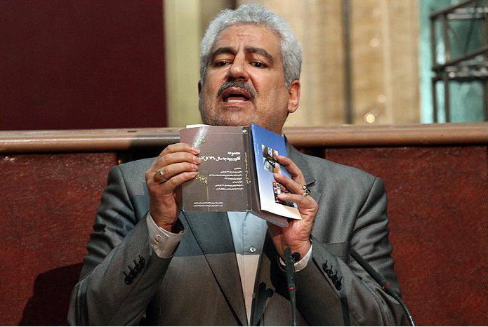 مقصر حقوقهای چند دهمیلیونی "نوبخت" است